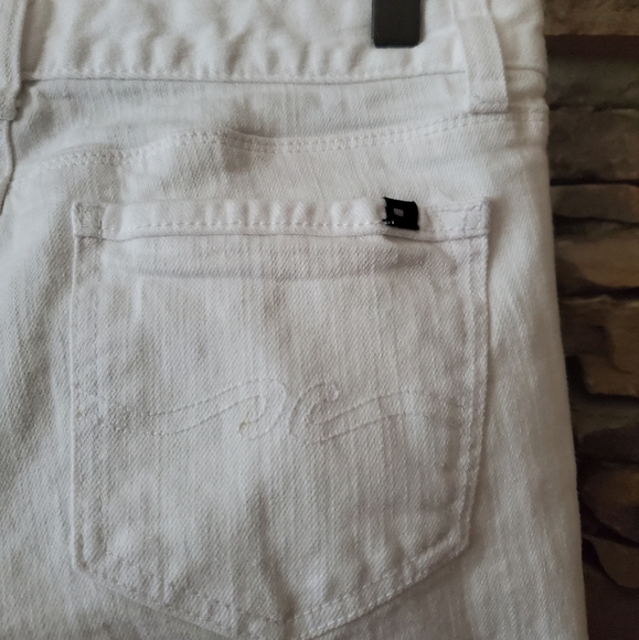 Tommy Hilfiger White Modern Crop Jeans - Picture 7 of 9